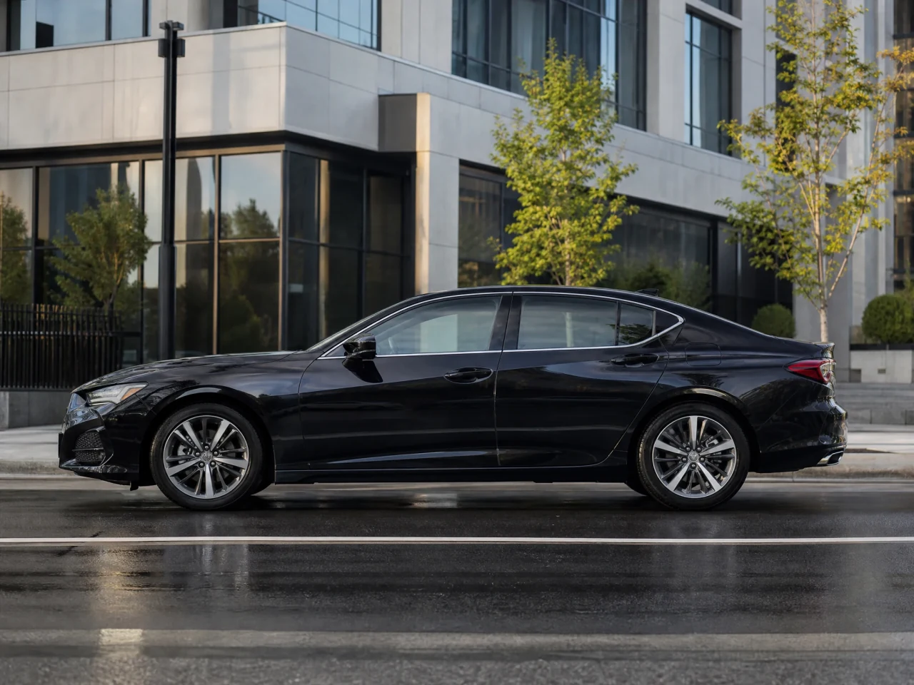 Acura TLX — сбоку