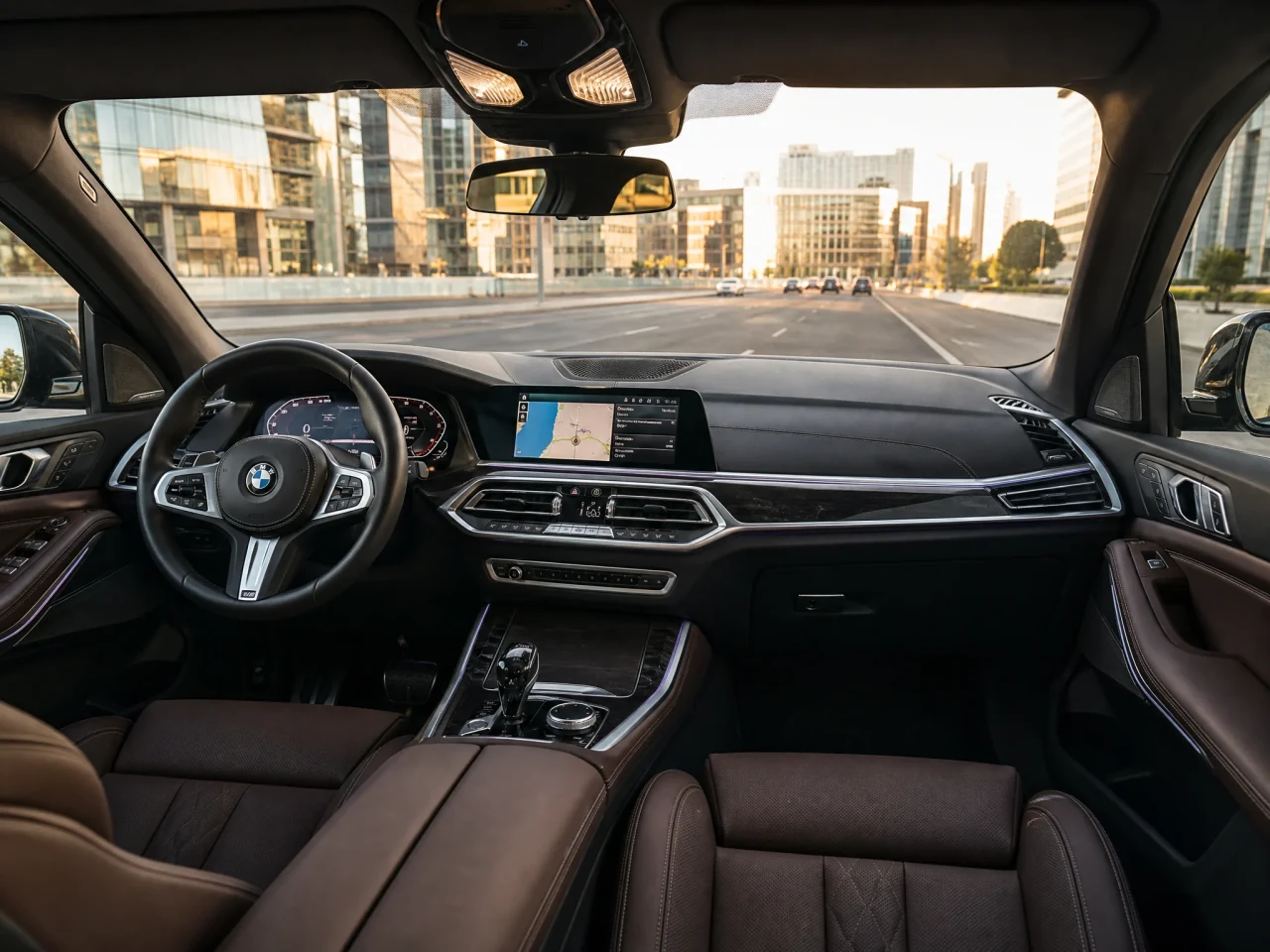 BMW X7 — салон