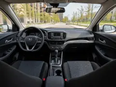 Changan Alsvin 2023 — салон