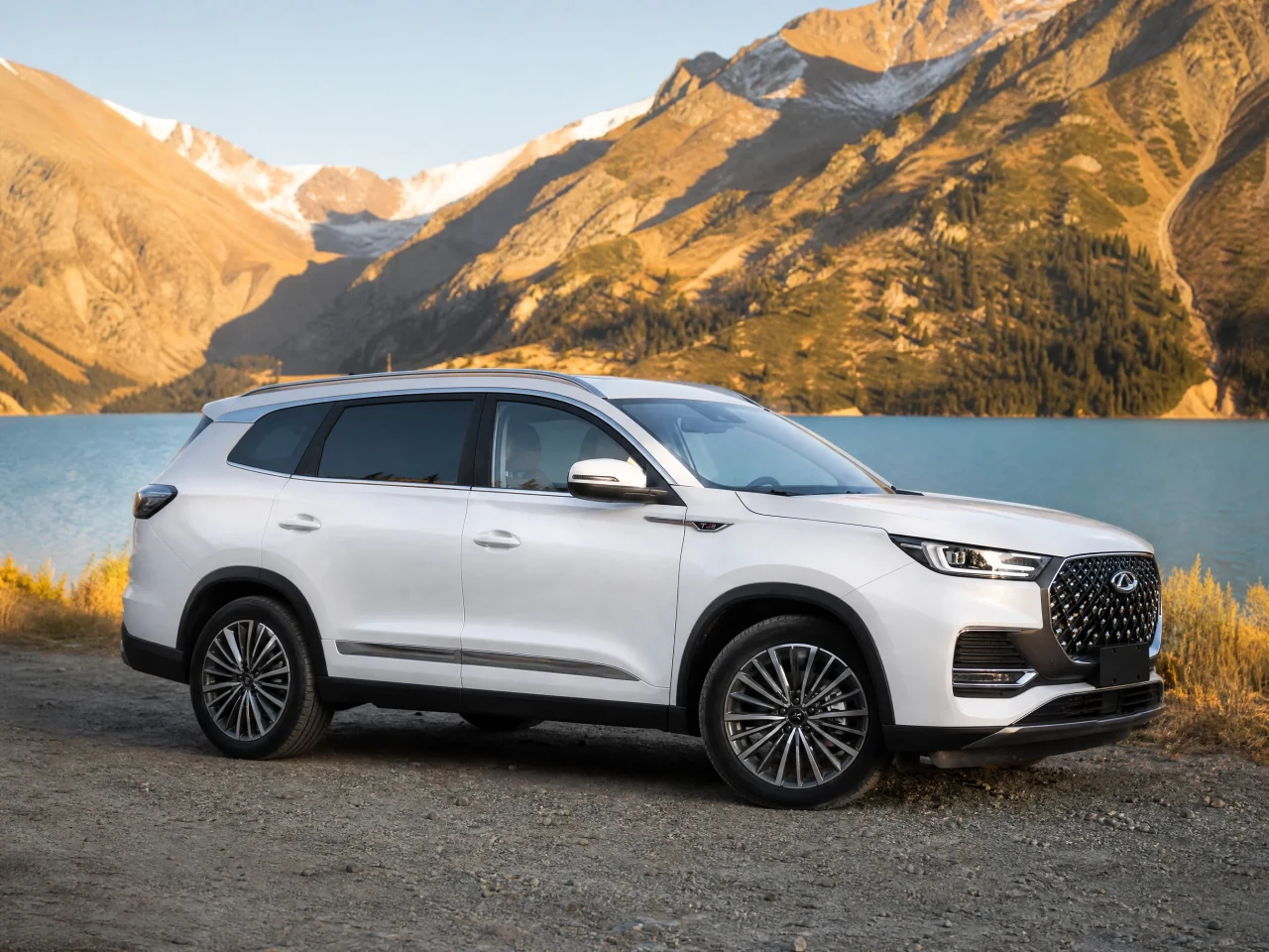 Chery Tiggo 8 Pro Max — сбоку