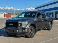 Ford F-150 2021 — спереди