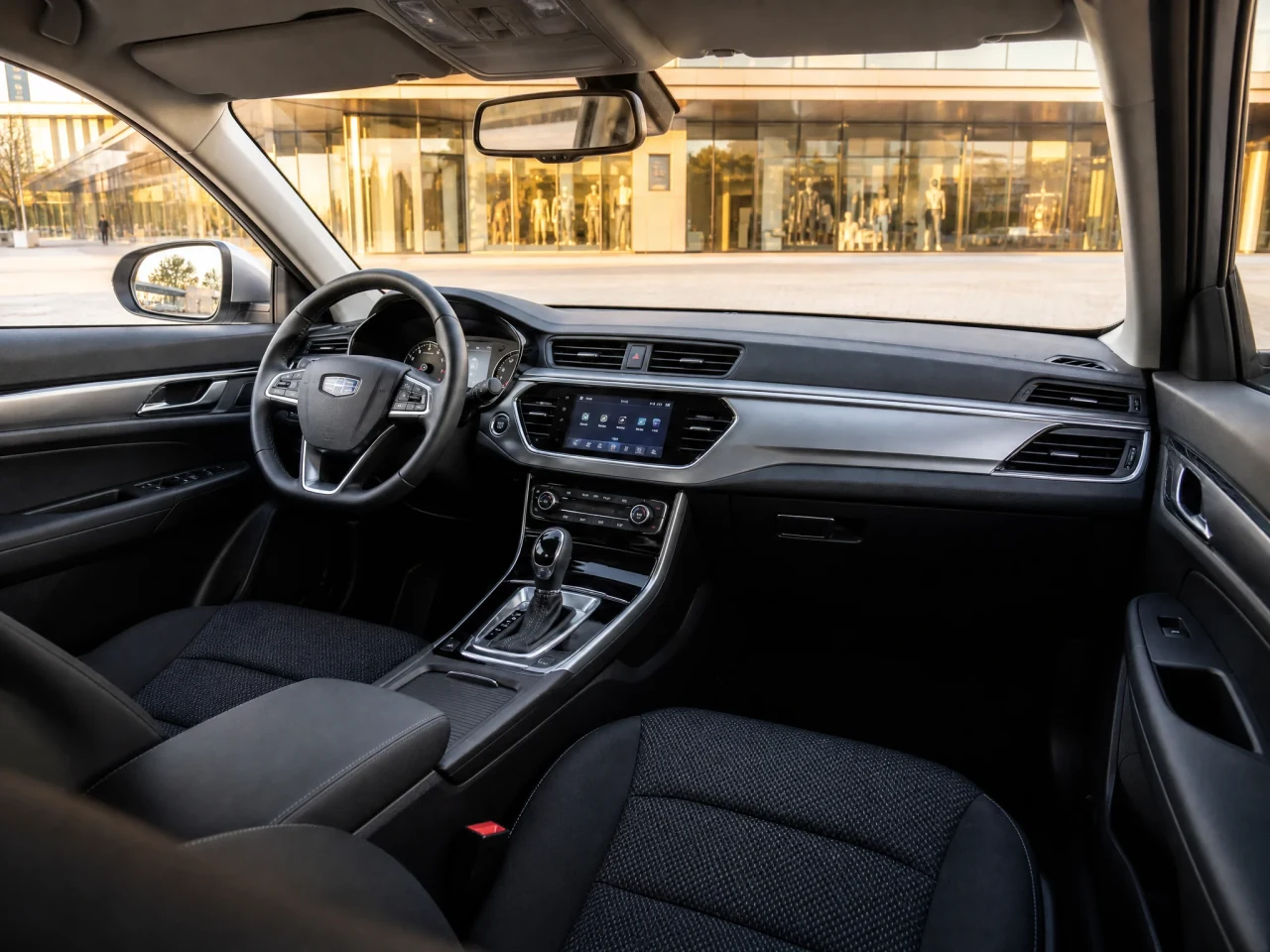 Geely Emgrand — салон