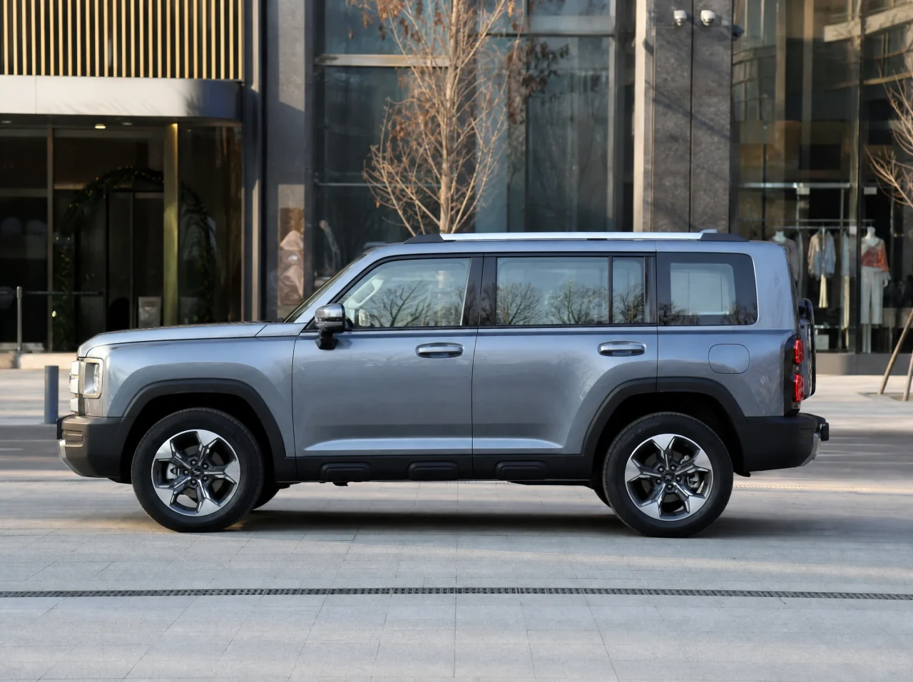 Haval H3 — сбоку