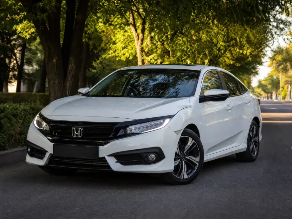 Honda Civic — аренда в Алматы
