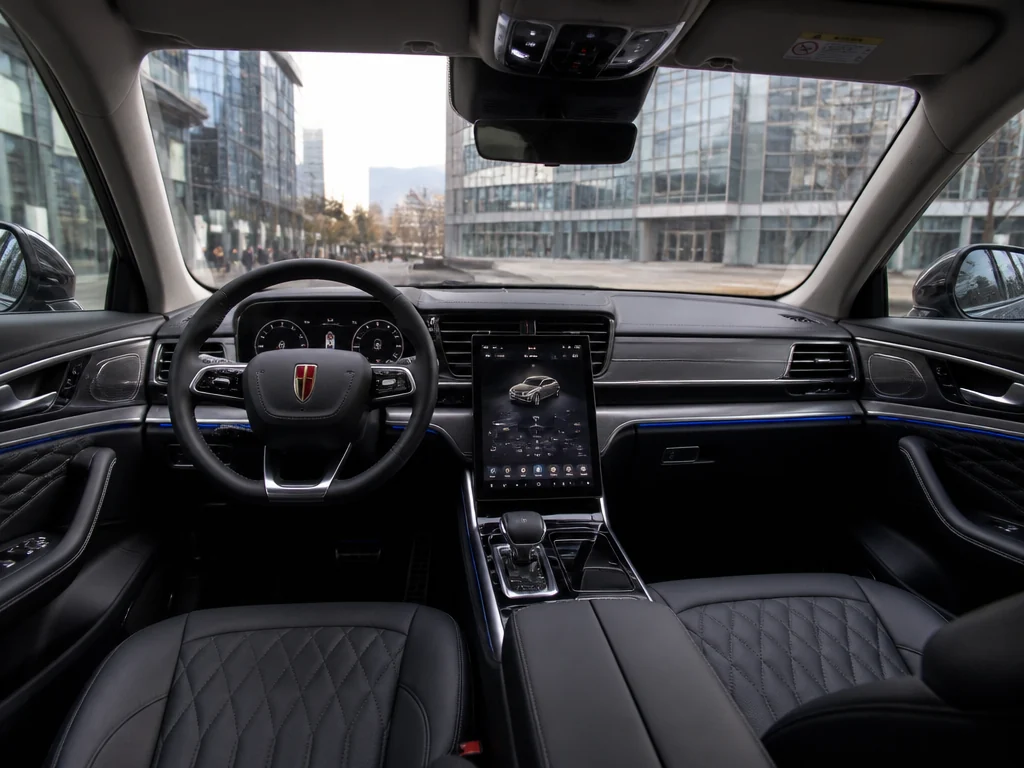 Hongqi HS5 2025 — салон