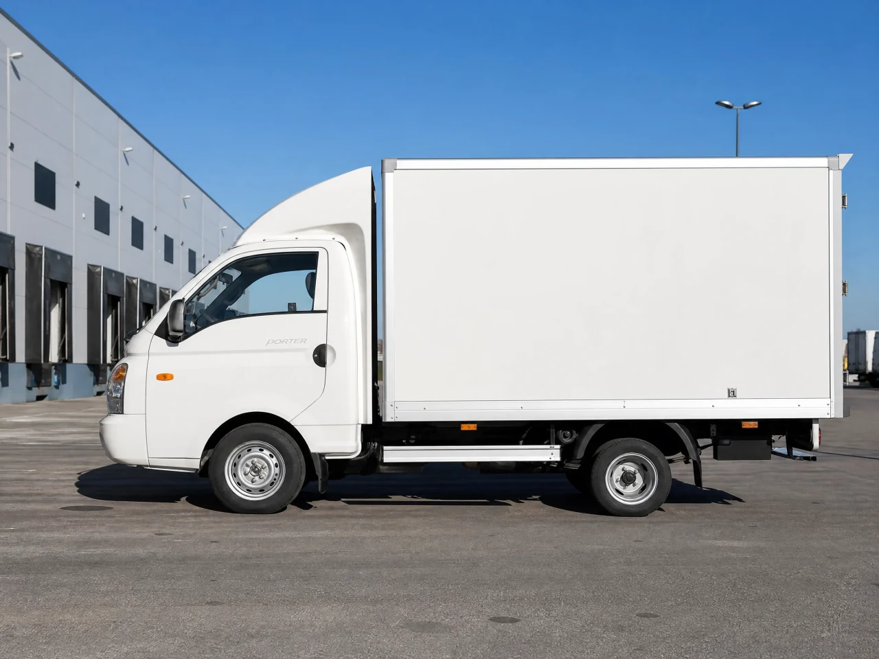 Hyundai Porter — сбоку