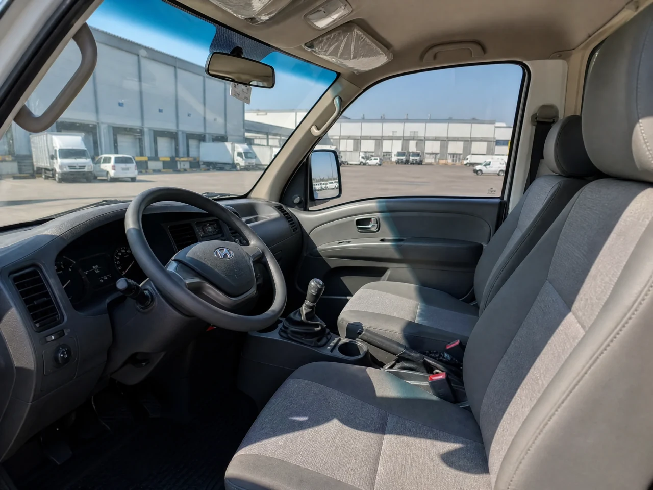 Hyundai Porter — салон