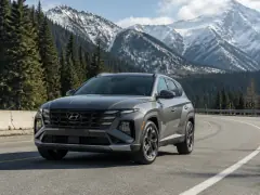 Hyundai Tucson 2025 — спереди