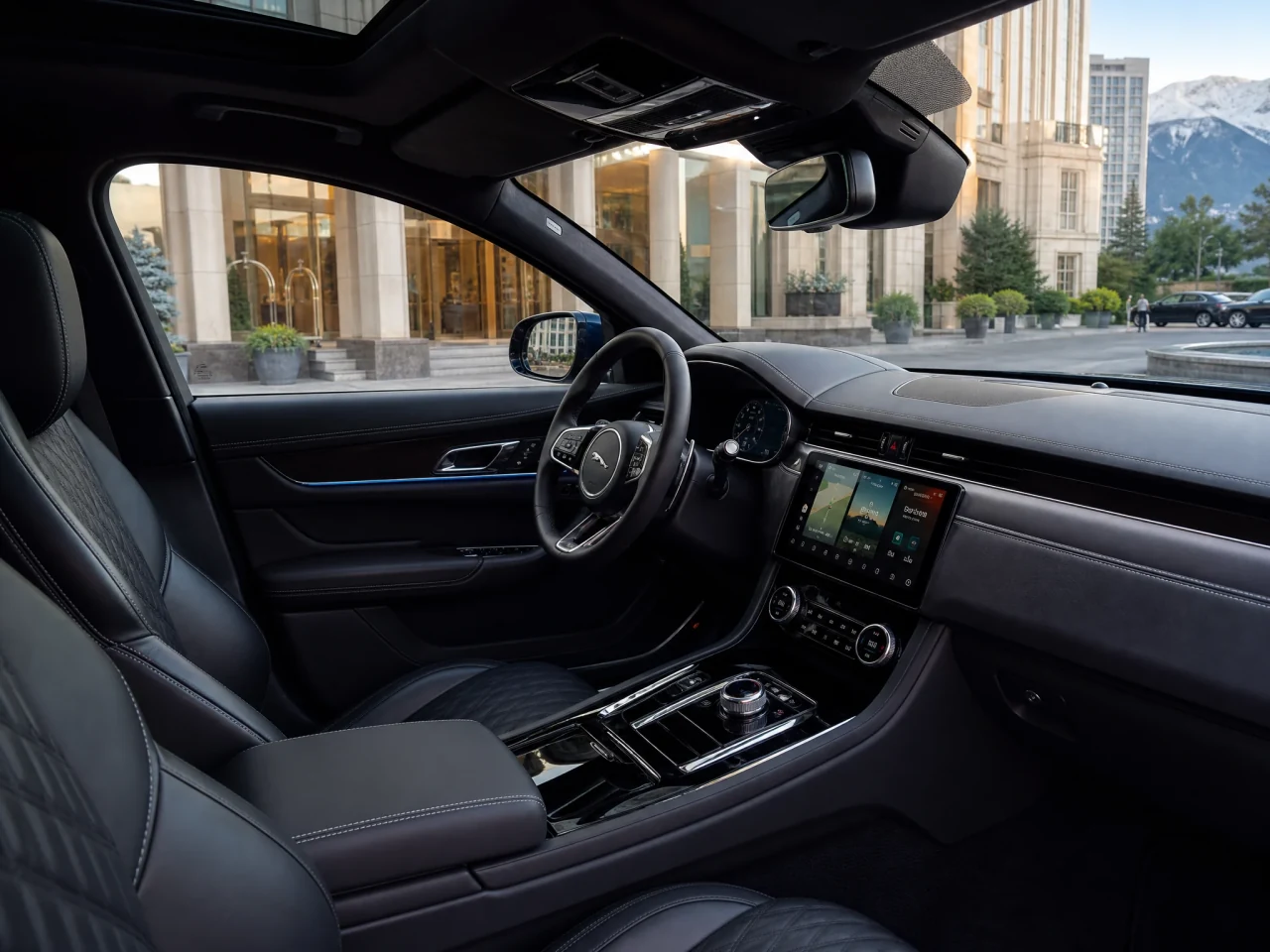 Jaguar XF — салон