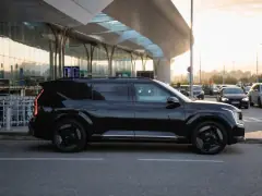 Kia EV9 2024 — сбоку