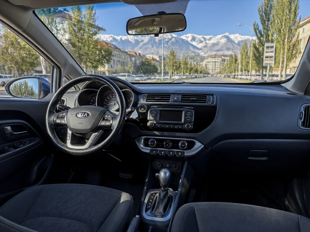 Kia Rio 2016 — салон
