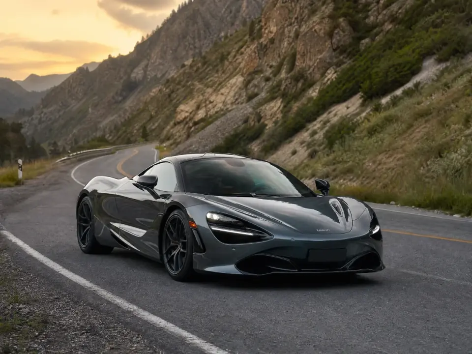 McLaren 720S — аренда в Алматы