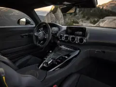 Mercedes-AMG GT 2015 — interior