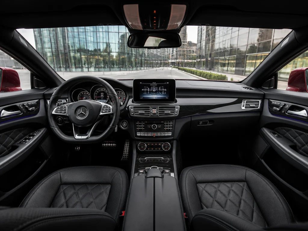 Mercedes-Benz CLS 2016 — салон