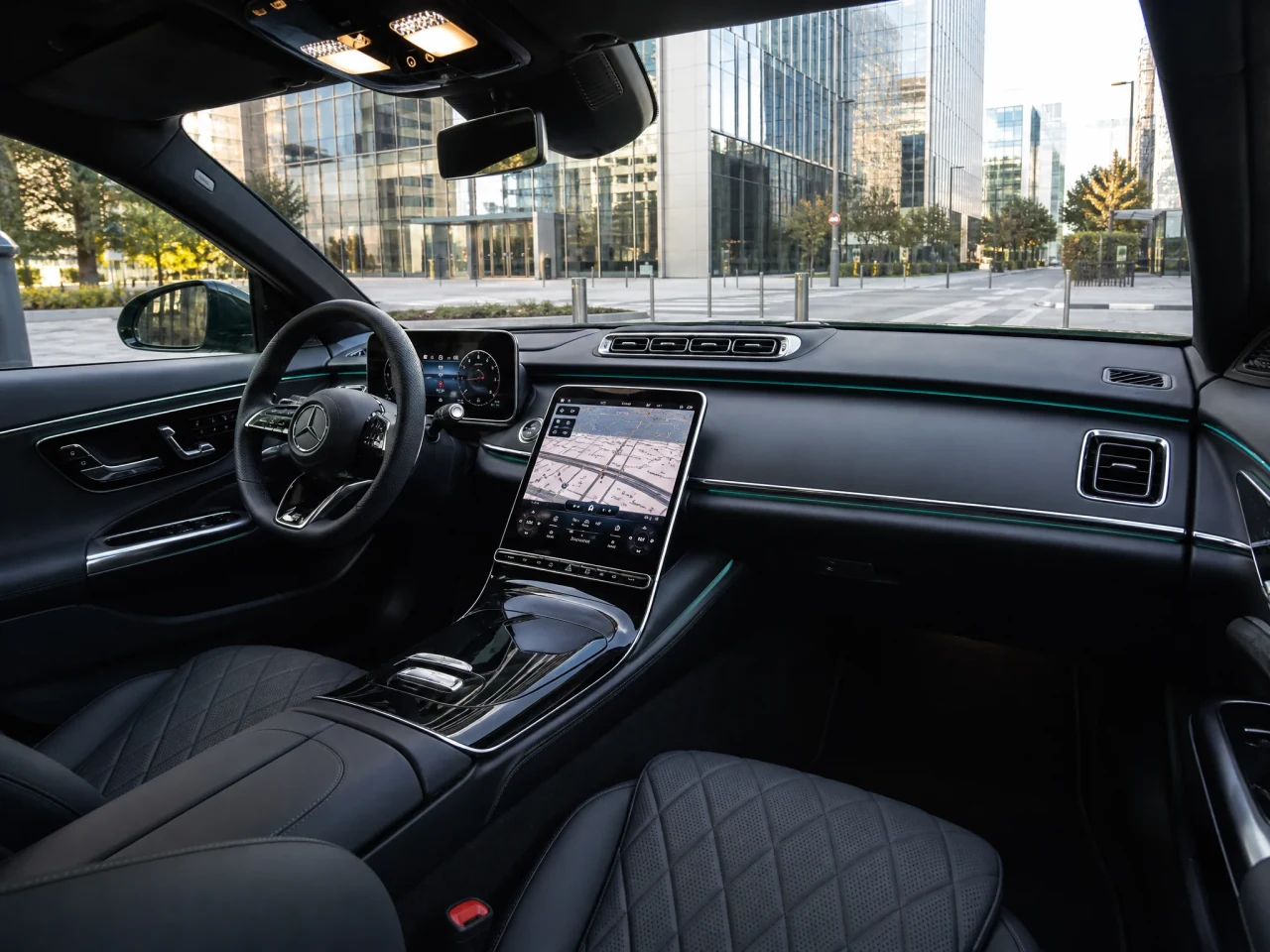 Mercedes-Benz E-Class — салон