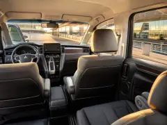 Mitsubishi Delica 2020 — салон