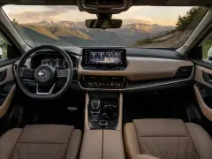 Nissan X-Trail 2023 — салоны