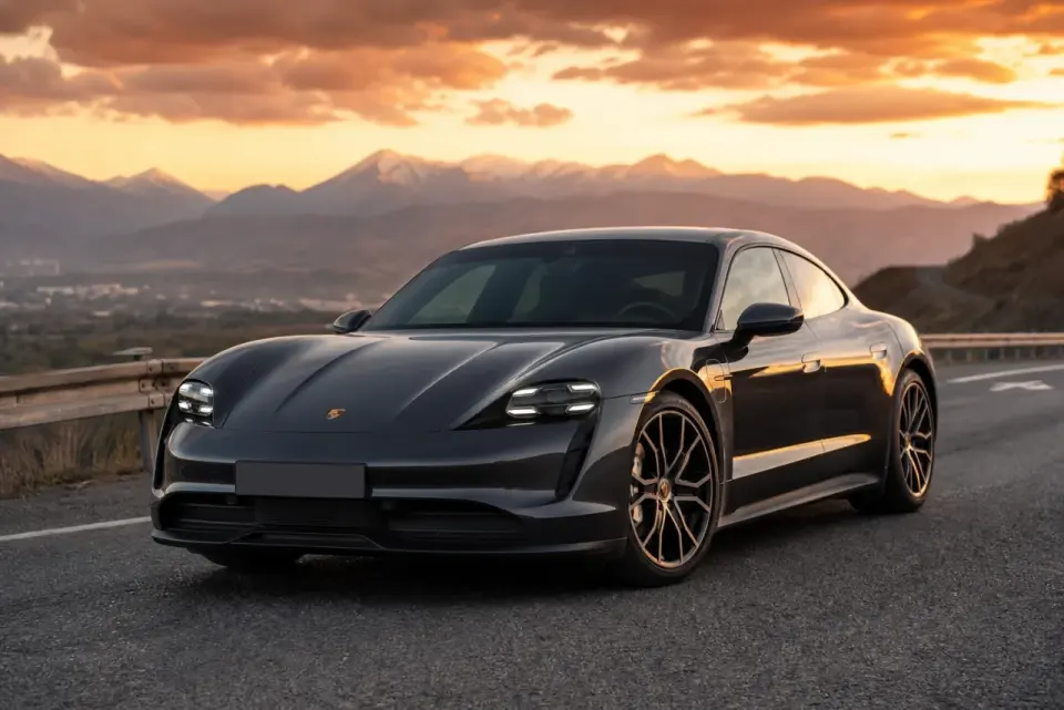 Porsche Taycan — аренда в Алматы