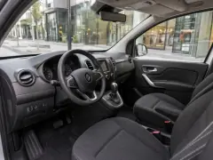 Renault Kangoo 2018 — салоны