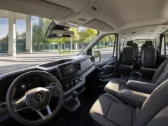 Renault Trafic 2020 — салон