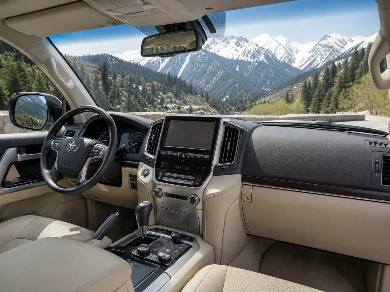 Toyota Land Cruiser 200 — салон