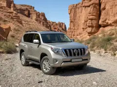 Toyota Land Cruiser Prado 150 2023 — спереди