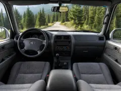 Toyota Land Cruiser Prado 90 2001 — interior