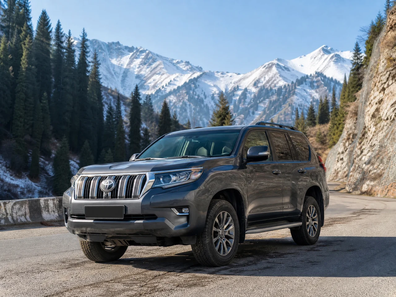 Toyota Land Cruiser Prado — аренда в Алматы