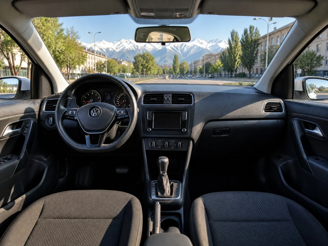 Volkswagen Polo — салон
